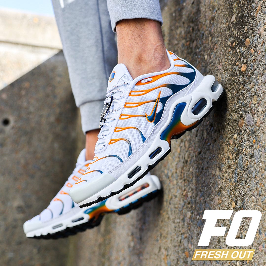 Men’s Nike Air Max Plus TN ‘White/Marina-Kumquat’1