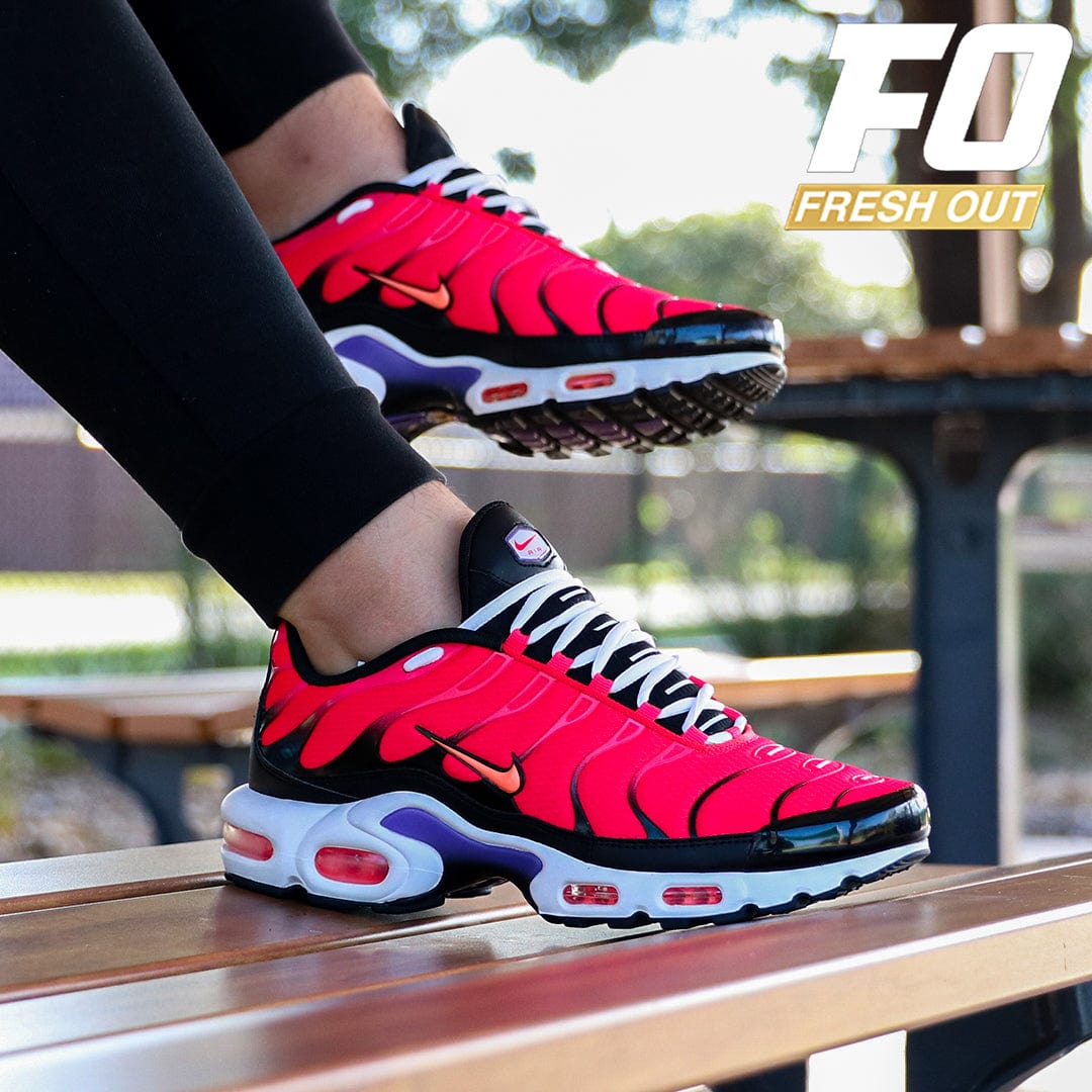 Nike air max hot sale plus tn red