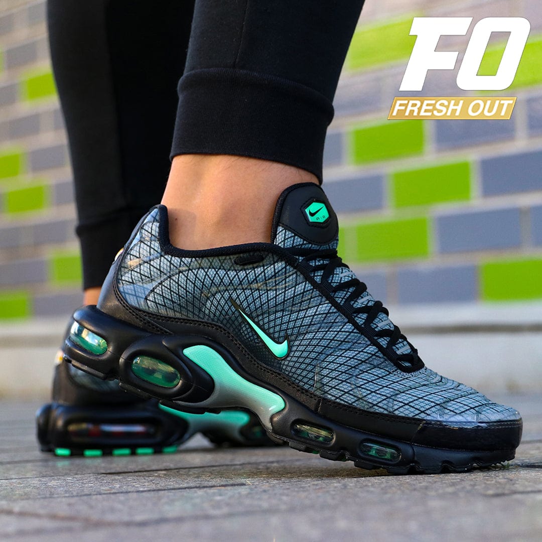 Men’s Nike Air Max Plus TN ‘LT Smoke Grey/Green Glow’ (Teal Quad)