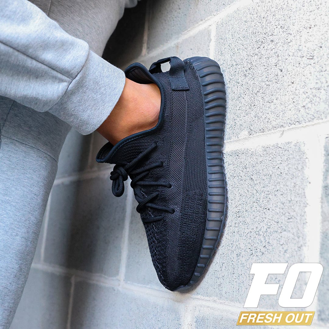 Adidas Yeezy 350 v2 Onyx On Feet Review 